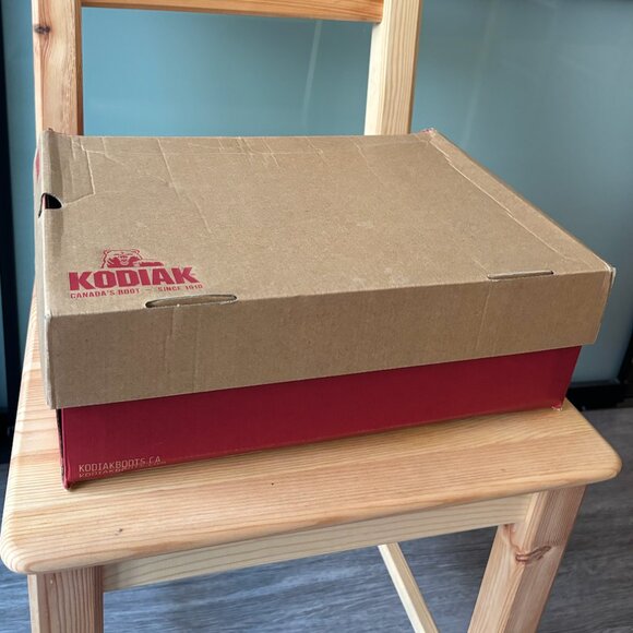 Women's Kodiak Cloverdale Plaid Waterproof Boot - Women's 6 - Picture 4 of 5